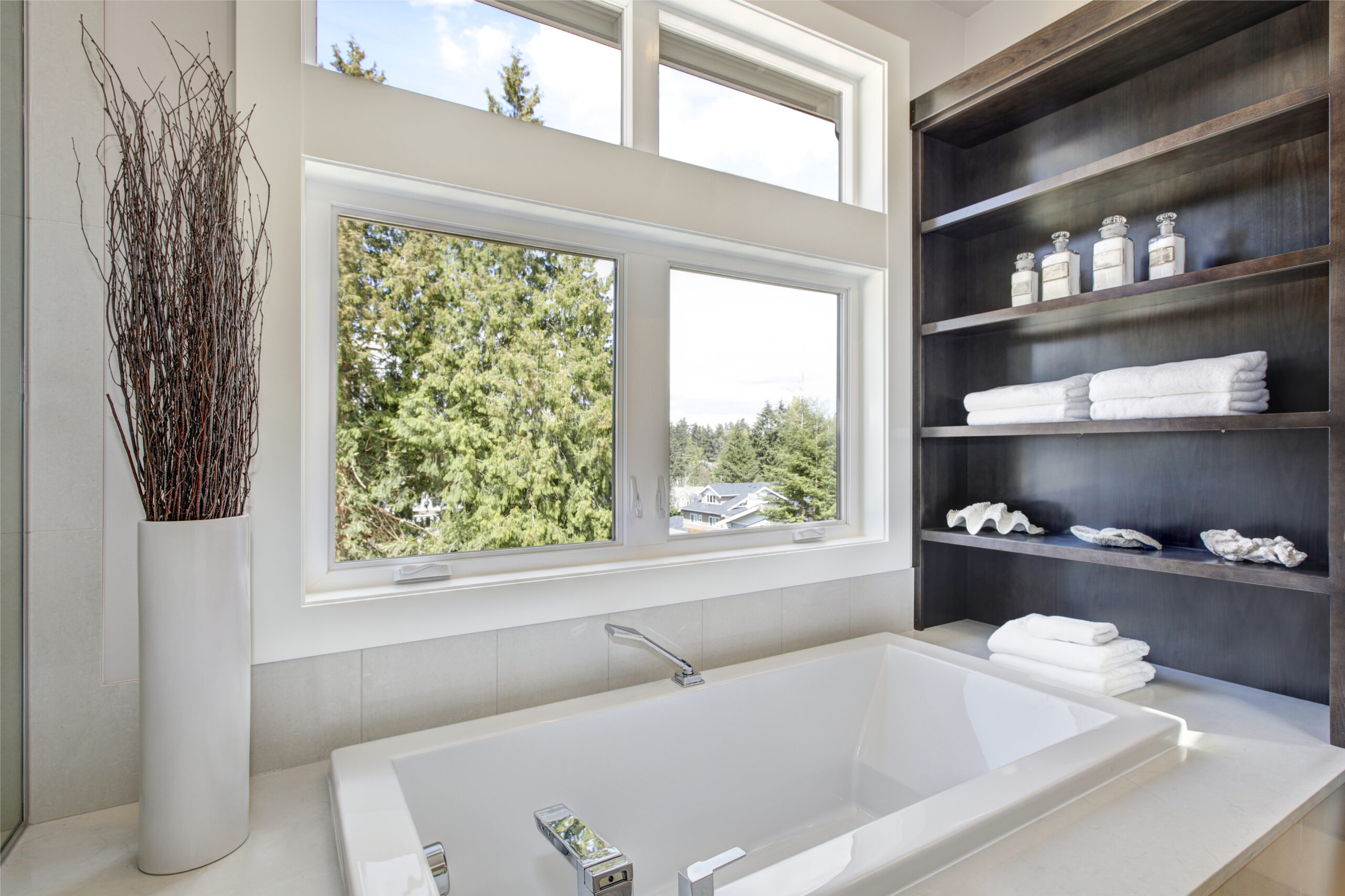 A sliding bathroom window with a view..